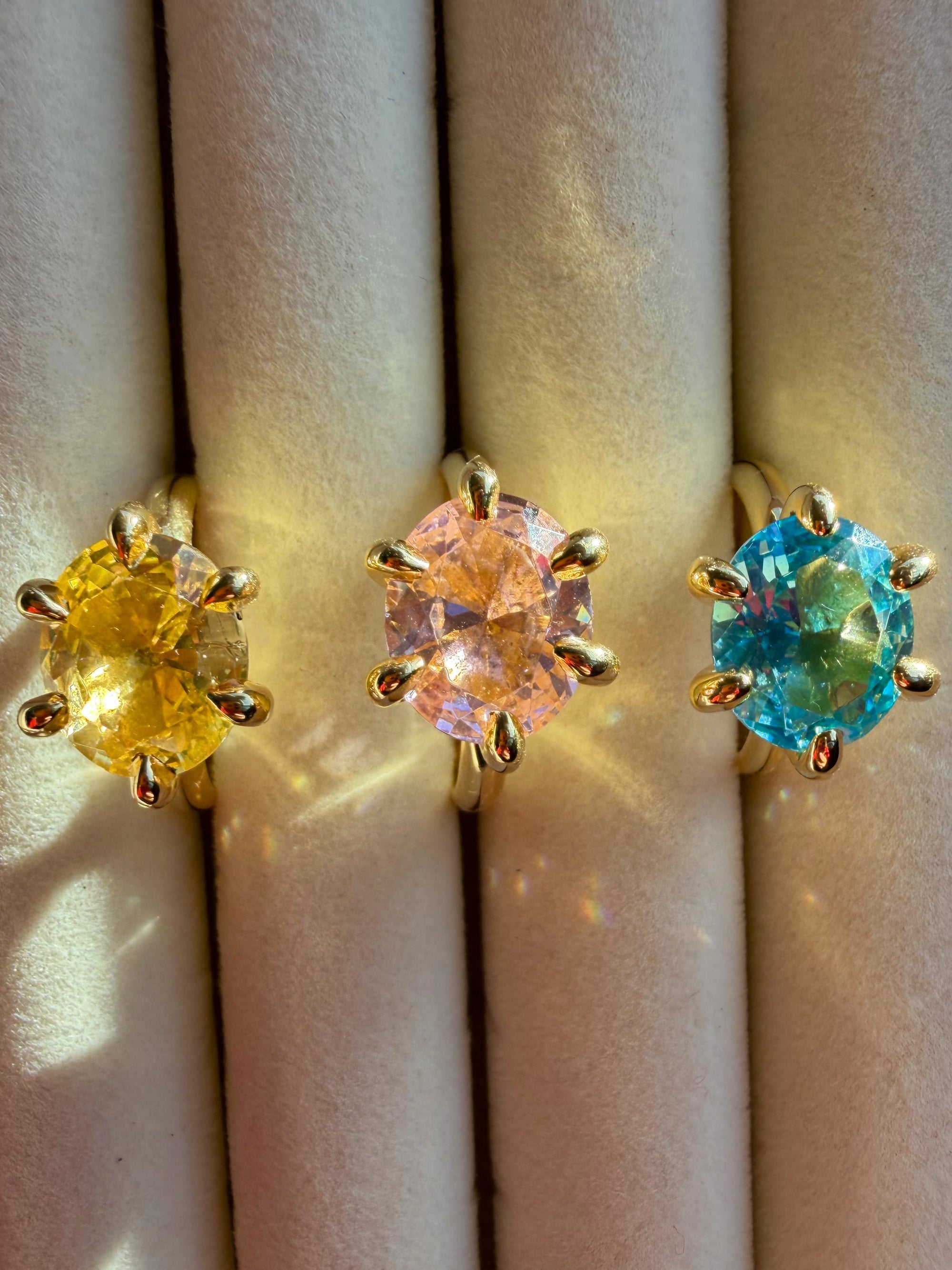 DIVA RING PINK GOLD