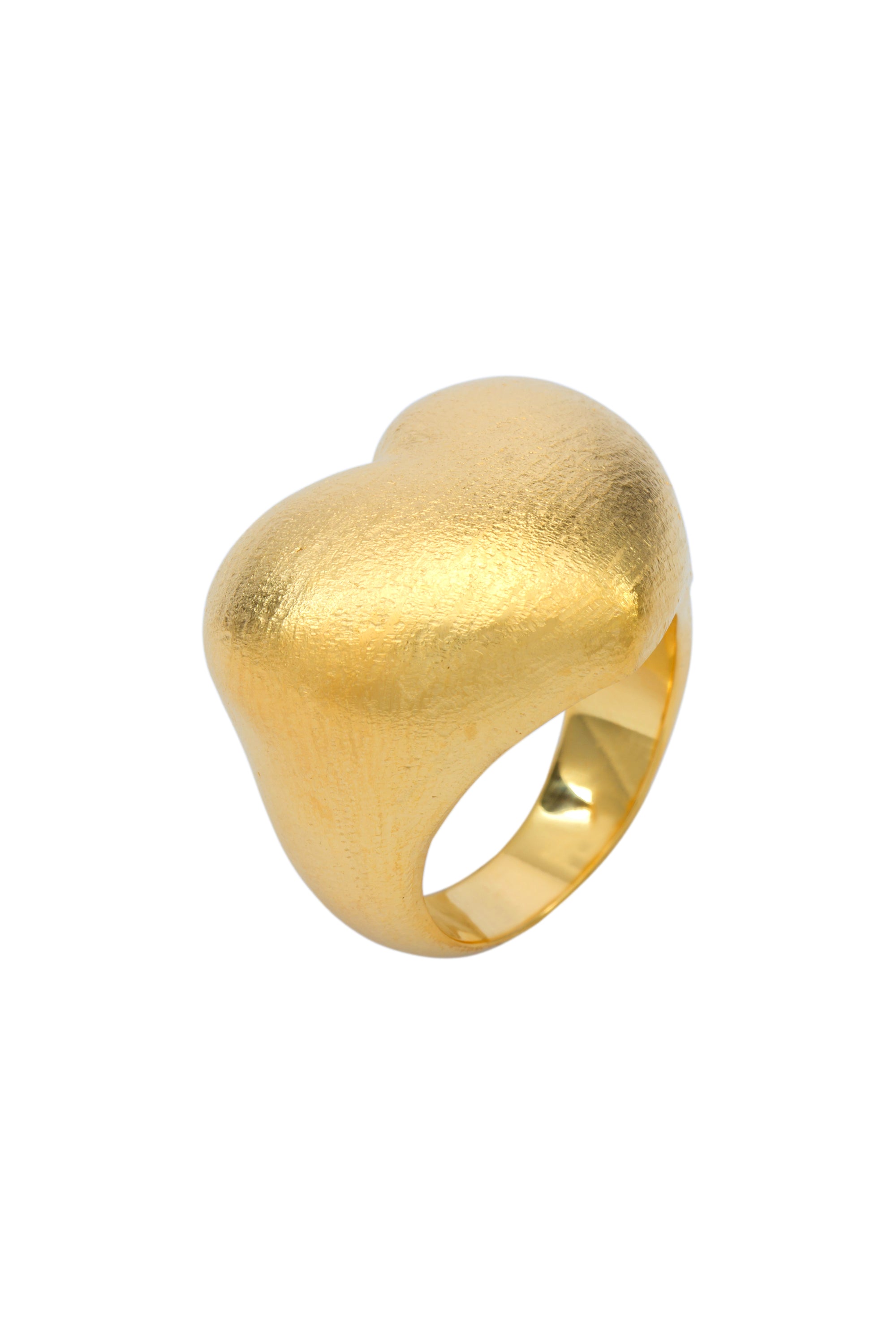FROSTED HEART GOLD RING