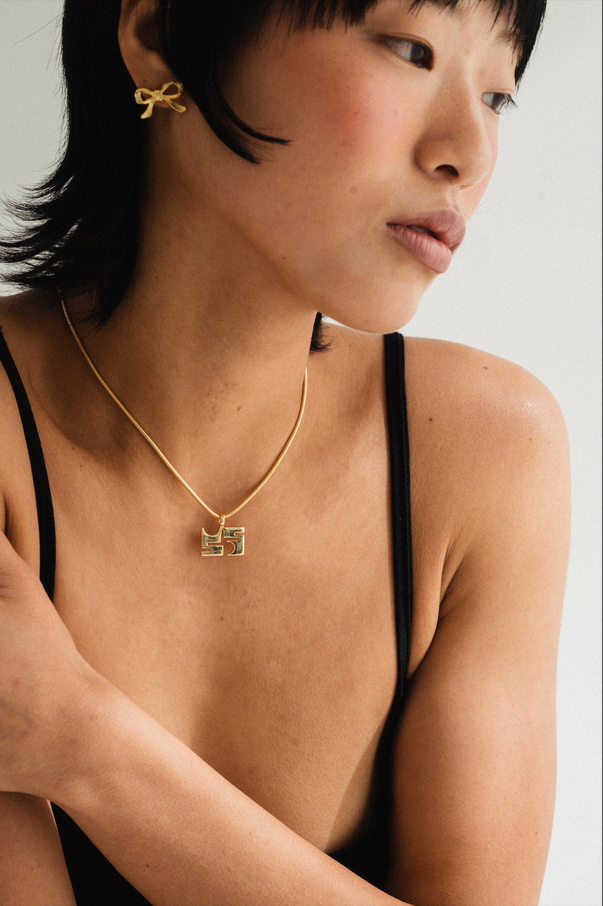 SS SIGNET NECKLACE GOLD